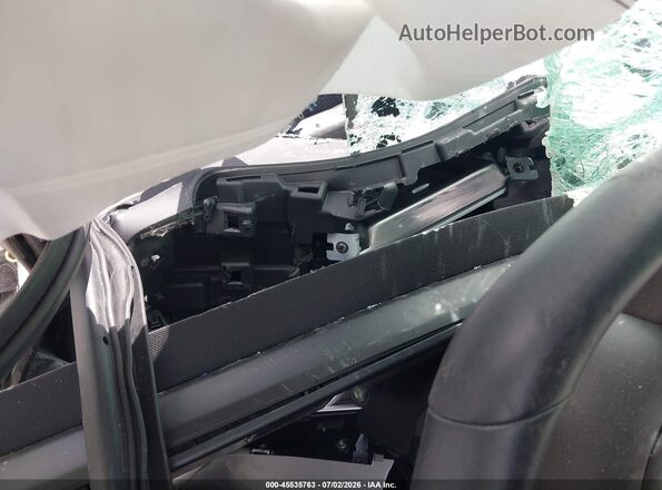KM8HC3AB4RU061011 2024 HYUNDAI KONA White Սալոնի 360 աստիճան տեսք