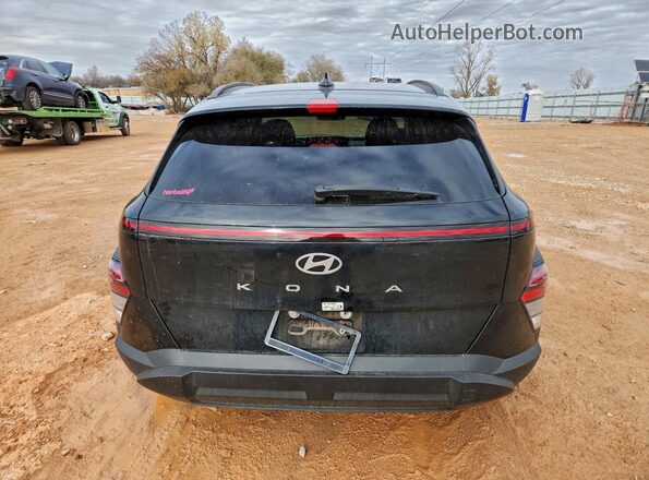 KM8HC3AB8RU143873 2024 HYUNDAI KONA Black Вид ззаду