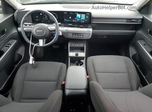KM8HCCAB8RU081214 2024 HYUNDAI KONA Black Vista del salpicadero