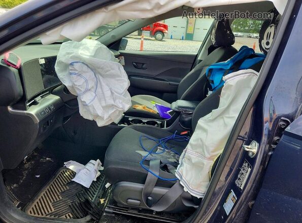 KM8HCCAB9RU094991 2024 HYUNDAI KONA Blue Սալոնի դիմացի տեսք
