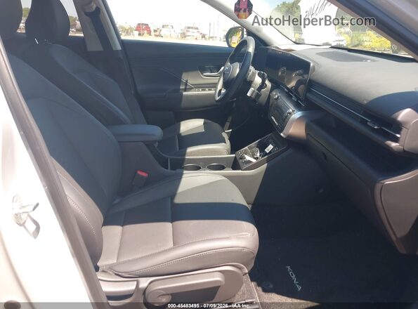 KM8HECA30TU403211 2026 HYUNDAI KONA Серый Вид салона спереди