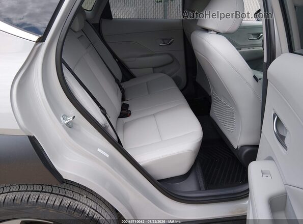 KM8HECA33SU291258 2025 HYUNDAI KONA Silver VIN კოდის სტიკერის ხედი
