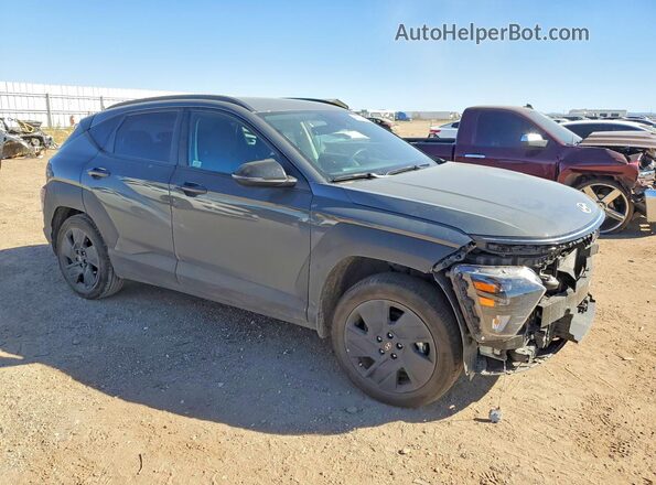 KM8HF3AB1TU371129 2026 HYUNDAI KONA Charcoal Przód prawy