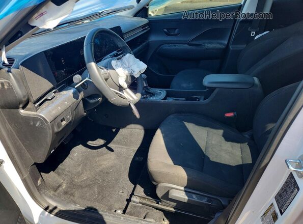 KM8HF3AB1TU385631 2026 HYUNDAI KONA White Front interior view