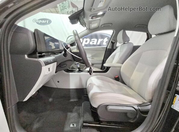 KM8HF3AB1TU410575 2026 HYUNDAI KONA Black Սալոնի դիմացի տեսք