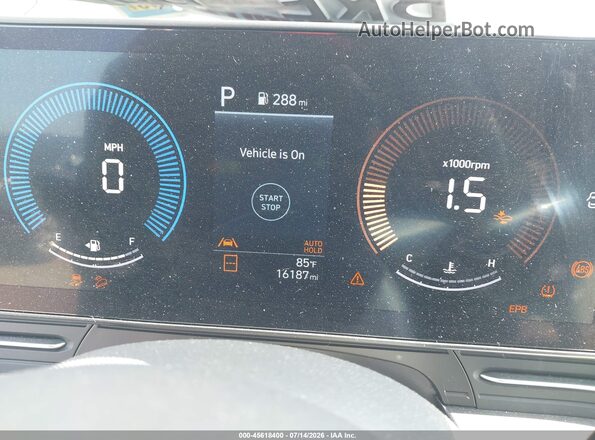 KM8HF3AB8TU406796 2026 HYUNDAI KONA White Vista de los asientos traseros