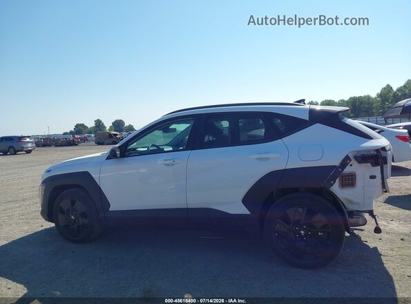 KM8HF3AB8TU406796 2026 HYUNDAI KONA White Vista interior de 360 grados