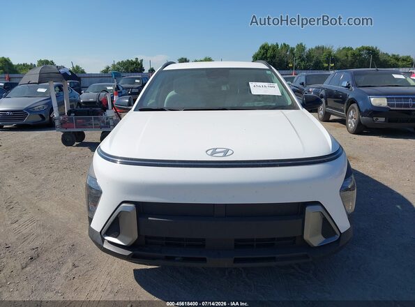 KM8HF3AB8TU406796 2026 HYUNDAI KONA White Vista del cuadro de instrumentos