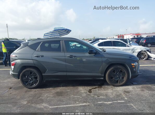 KM8HF3AB9TU400232 2026 HYUNDAI KONA Gray სალონის 360-გრადუსიანი ხედი