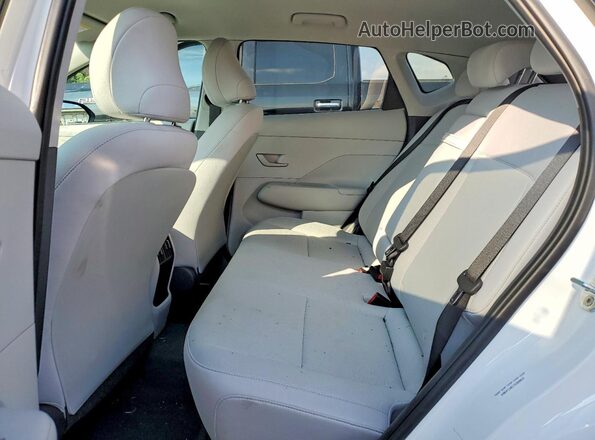 KM8HFCAB1TU368022 2026 HYUNDAI KONA White Rear interior view