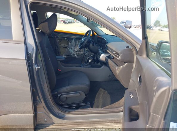 KM8HFCAB6TU382997 2026 HYUNDAI KONA Gray Vista interior delantera