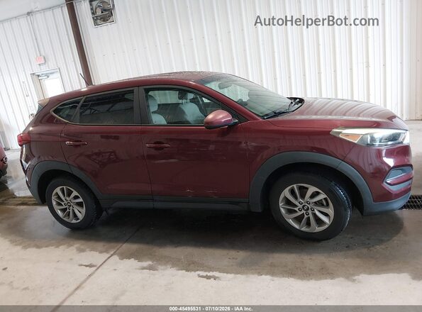 KM8J23A40HU576575 2017 HYUNDAI TUCSON Burgundy Vista interior trasera