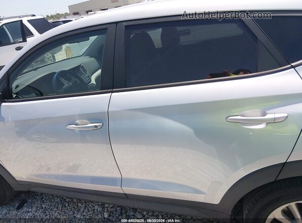 KM8J23A41JU655758 2018 HYUNDAI TUCSON Серебряный Панорамный вид салона 360°