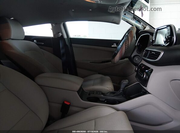KM8J23A41MU312775 2021 HYUNDAI TUCSON White Widok wnętrza z przodu