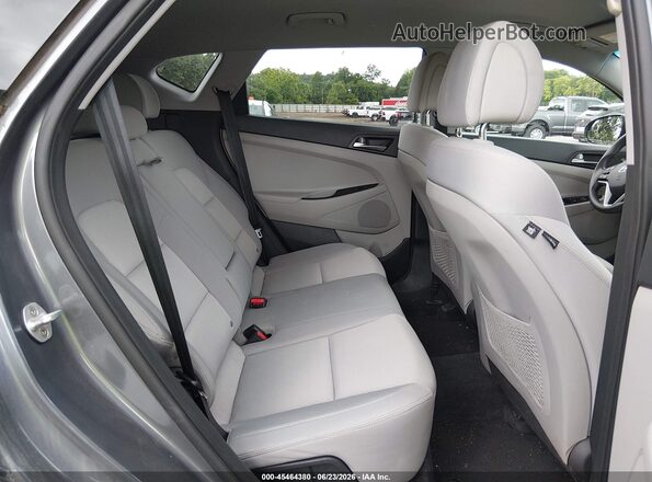 KM8J23A44JU655334 2018 HYUNDAI TUCSON Синий Вид наклейки с VIN-кодом