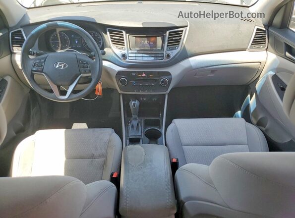 KM8J23A46HU389471 2017 HYUNDAI TUCSON Gray Vista del salpicadero