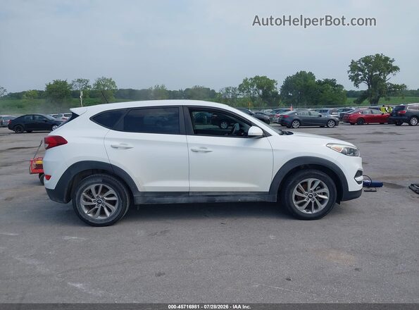 KM8J23A47HU436748 2017 HYUNDAI TUCSON White Սալոնի հետևի տեսք