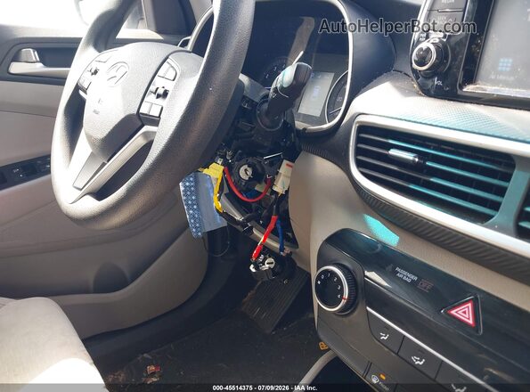 KM8J2CA40KU039972 2019 HYUNDAI TUCSON Silver Widok z przodu