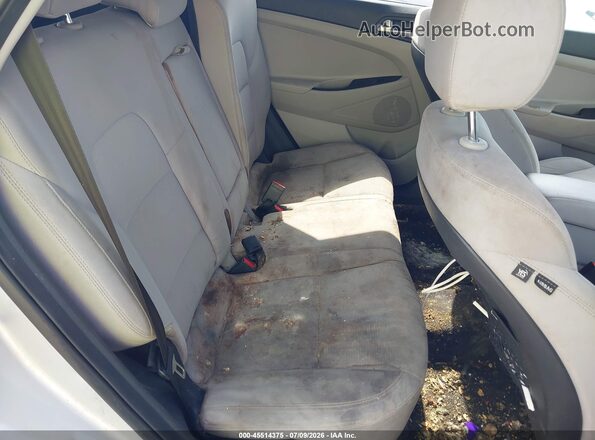 KM8J2CA40KU039972 2019 HYUNDAI TUCSON Silver Widok naklejki z numerem VIN