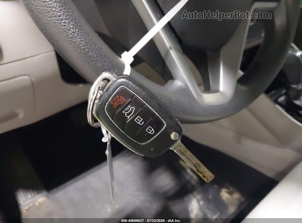 KM8J2CA41KU939523 2019 HYUNDAI TUCSON Серый Вид панели приборов