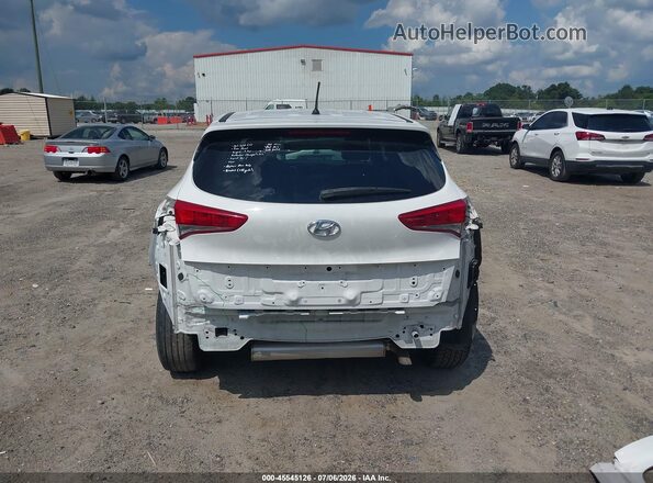 KM8J2CA42JU664680 2018 HYUNDAI TUCSON White 