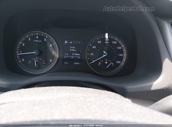KM8J2CA45JU656265 2018 HYUNDAI TUCSON Серебряный 