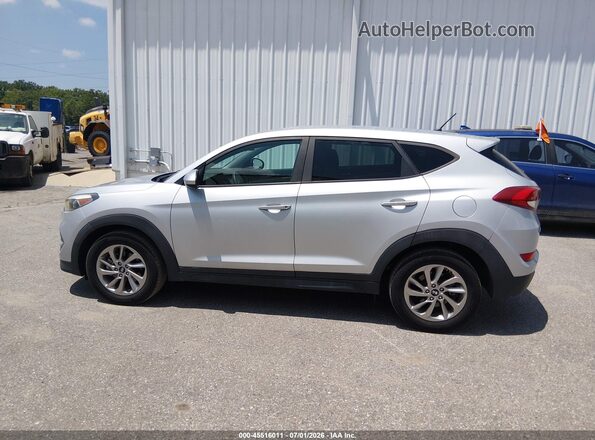 KM8J2CA45JU656265 2018 HYUNDAI TUCSON Серебряный Панорамный вид салона 360°