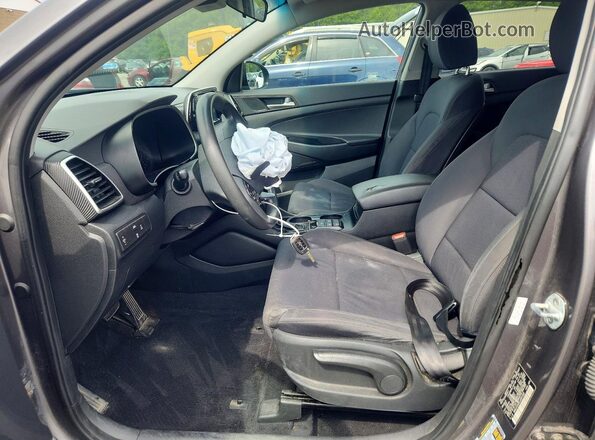 KM8J2CA45LU081300 2020 HYUNDAI TUCSON Серый Вид салона спереди
