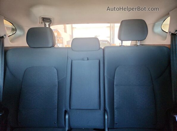 KM8J2CA45LU154293 2020 HYUNDAI TUCSON Blue Rear seats view