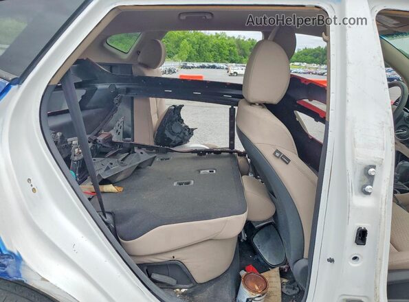 KM8J2CA45MU372817 2021 HYUNDAI TUCSON White Rear interior view