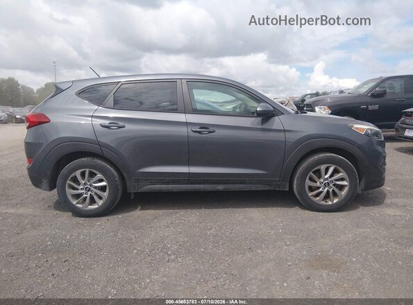 KM8J2CA49JU656740 2018 HYUNDAI TUCSON Gray უკანა სალონის ხედი