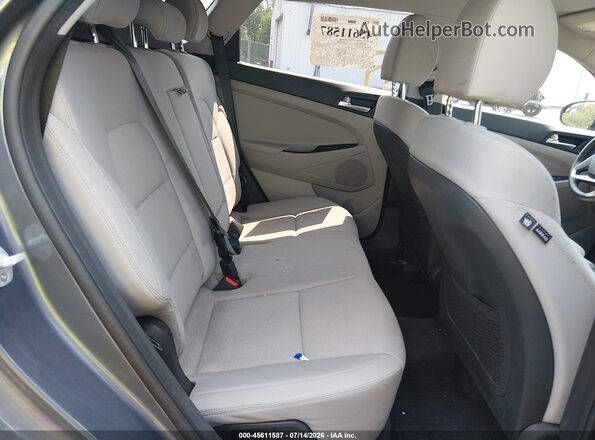 KM8J2CA4XKU951783 2019 HYUNDAI TUCSON Gray VIN sticker view