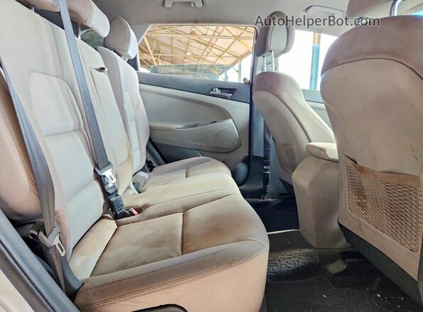 KM8J33A20GU212733 2016 HYUNDAI TUCSON Серебряный Вид задней части салона