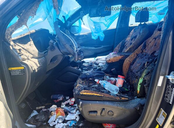 KM8J33A20HU387744 2017 HYUNDAI TUCSON Gray Front interior view
