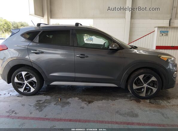 KM8J33A20HU397139 2017 HYUNDAI TUCSON Gray Widok wnętrza 360 stopni