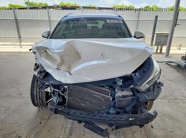 KM8J33A21HU290780 2017 HYUNDAI TUCSON White Widok z przodu