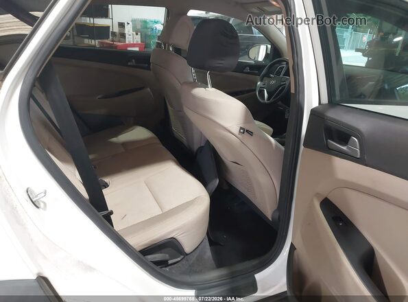 KM8J33A25GU079161 2016 HYUNDAI TUCSON White VIN sticker view