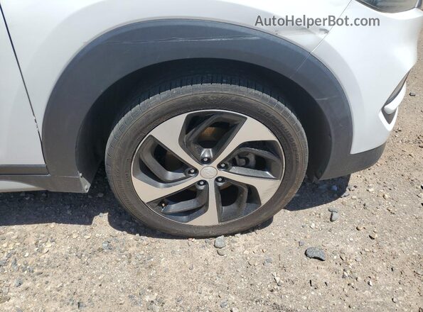 KM8J33A25HU468996 2017 HYUNDAI TUCSON White 