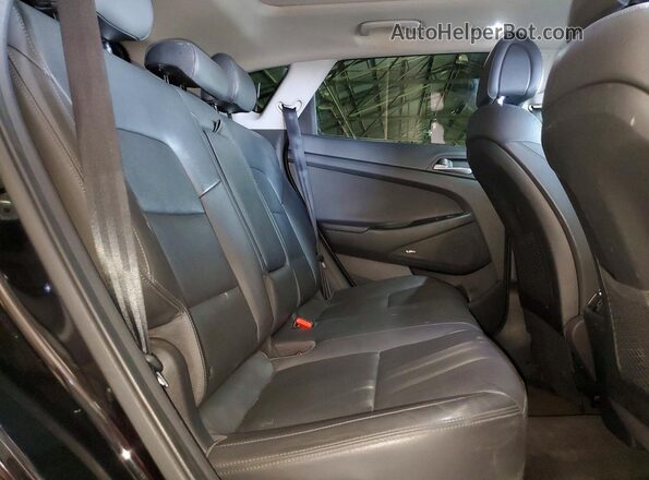 KM8J33A26HU331372 2017 HYUNDAI TUCSON Black Հետևի նստատեղերի տեսք