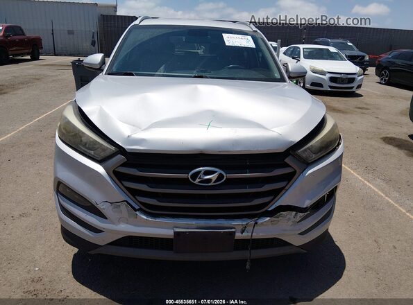 KM8J33A28GU263347 2016 HYUNDAI TUCSON Silver Widok z przodu