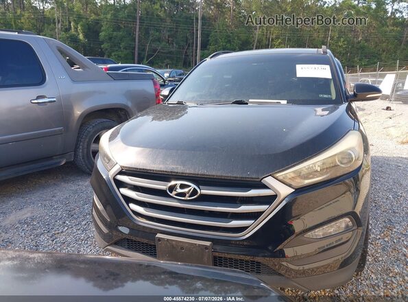KM8J33A28HU458964 2017 HYUNDAI TUCSON Black ხელსაწყოთა პანელის ხედი