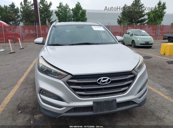 KM8J33A2XGU081617 2016 HYUNDAI TUCSON Silver Instrument cluster view