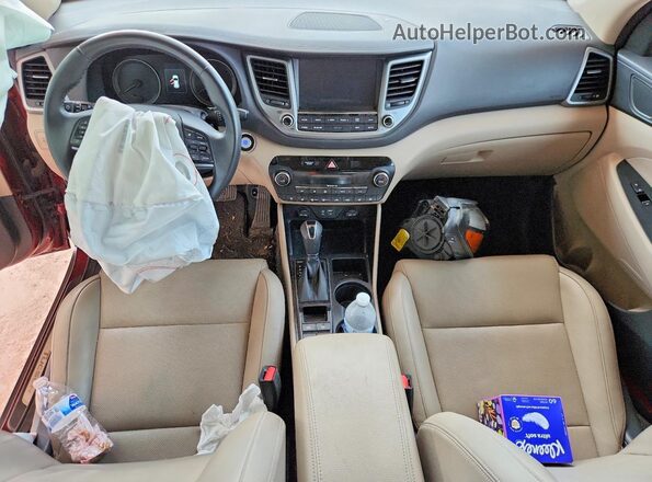 KM8J33A2XGU148166 2016 HYUNDAI TUCSON Бордовый Вид панели приборов