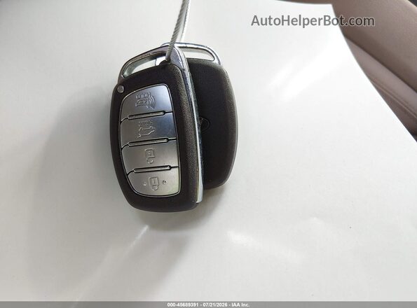 KM8J33A2XGU159698 2016 HYUNDAI TUCSON Burgundy Vista del salpicadero