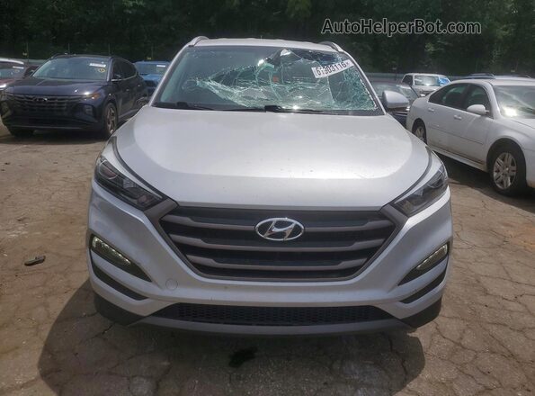 KM8J33A2XGU183029 2016 HYUNDAI TUCSON Silver Widok z przodu