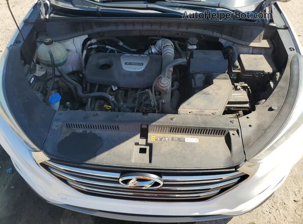 KM8J33A2XGU257355 2016 HYUNDAI TUCSON White Vista del compartimento del motor