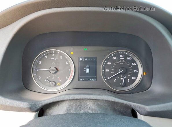KM8J33A2XHU283049 2017 HYUNDAI TUCSON Black Instrument cluster view