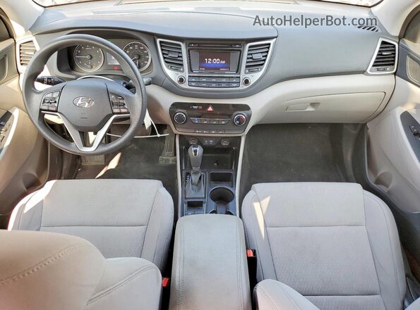 KM8J33A2XHU283049 2017 HYUNDAI TUCSON Black Dashboard view
