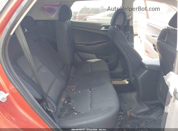 KM8J33A40GU059109 2016 HYUNDAI TUCSON Orange Հետևի նստատեղերի տեսք