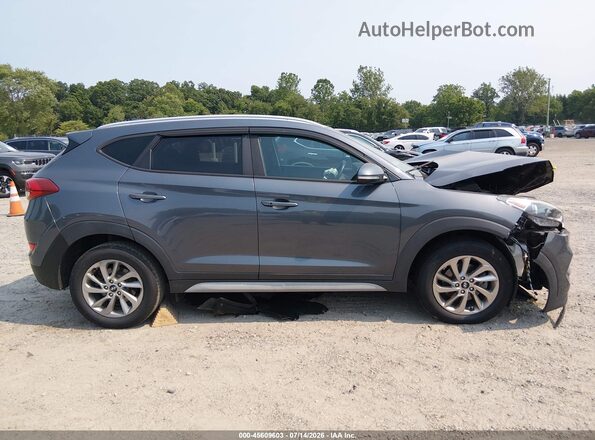 KM8J33A40HU445885 2017 HYUNDAI TUCSON Gray Панорамний вид салону 360°